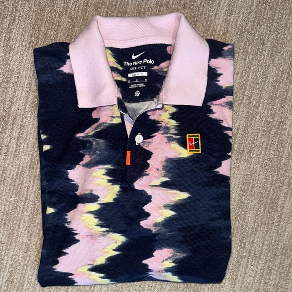 Nike Men's Size M Pink Foam Short Sleeve Polo Print Slim-Fit - Picture 11 of 11